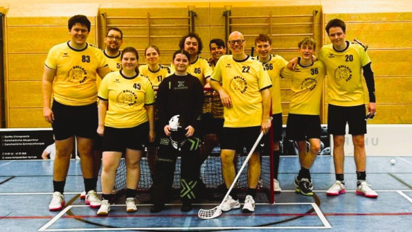 Floorball Herren-Team der Bullach Bees in Olching